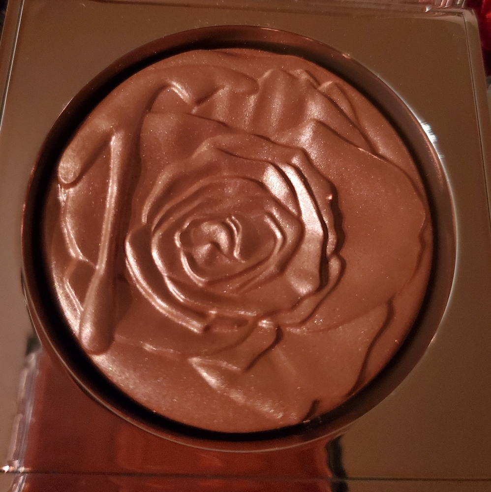 TSMASHBOX ROSEMATIC highlighter🌸🌸 - Picture 2 of 3